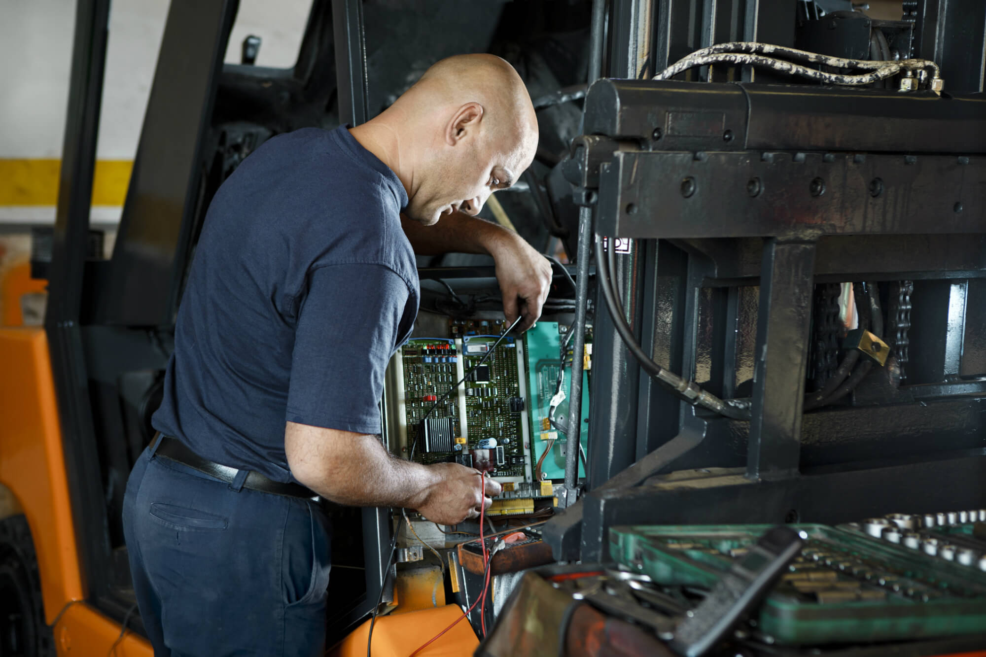 Forklift repair image